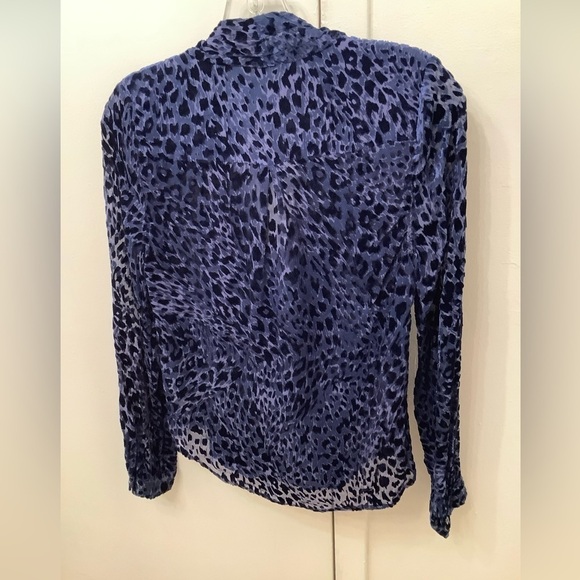 L'Agence Lydia Navy Drape Leopard Velvet Burnout Wrap Blouse Women’s Size XS/T - Picture 7 of 7